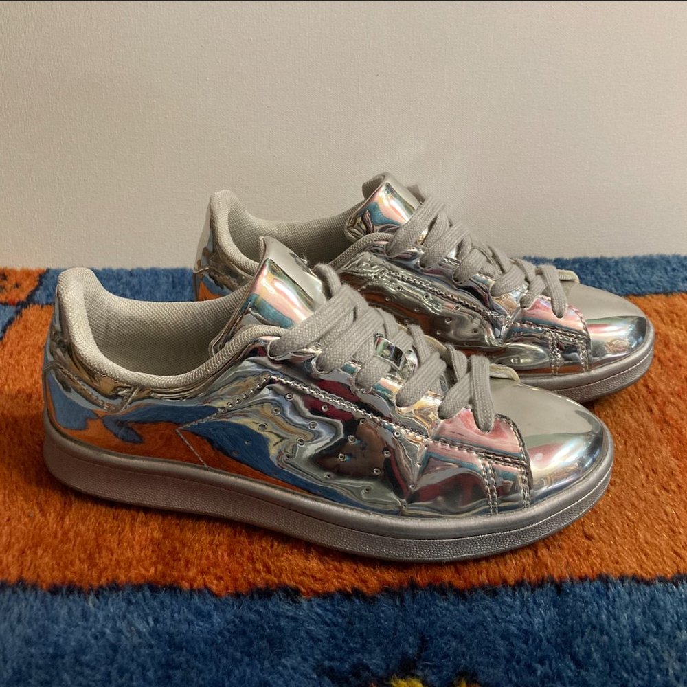 Chrome Kicks